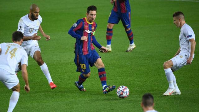 1619512378174093644.jpg FBL-EUR-C1-BARCELONA-FERENCVAROS-f1455c4f6060869cc3f33633b0275c85.jpg